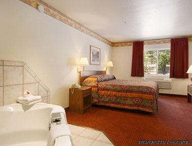 Royal Inn Airport Salt Lake City Habitación foto